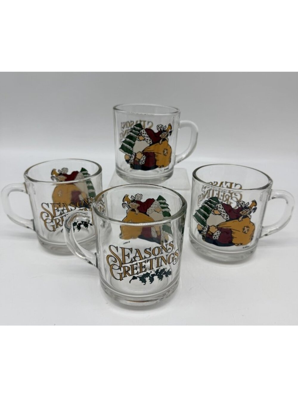 Seasons Greetings Anchor Hocking Mug Set Santa Tree Doll Bag Made In USA EUC (4)